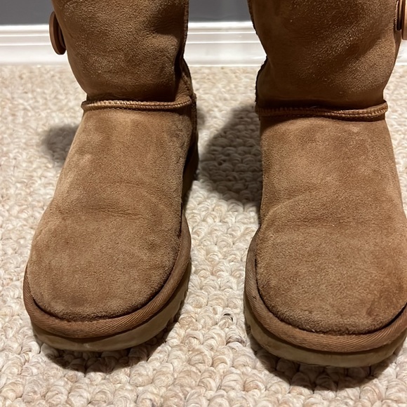 Ugg Boots - Woman’s Size 6 - Picture 8 of 15